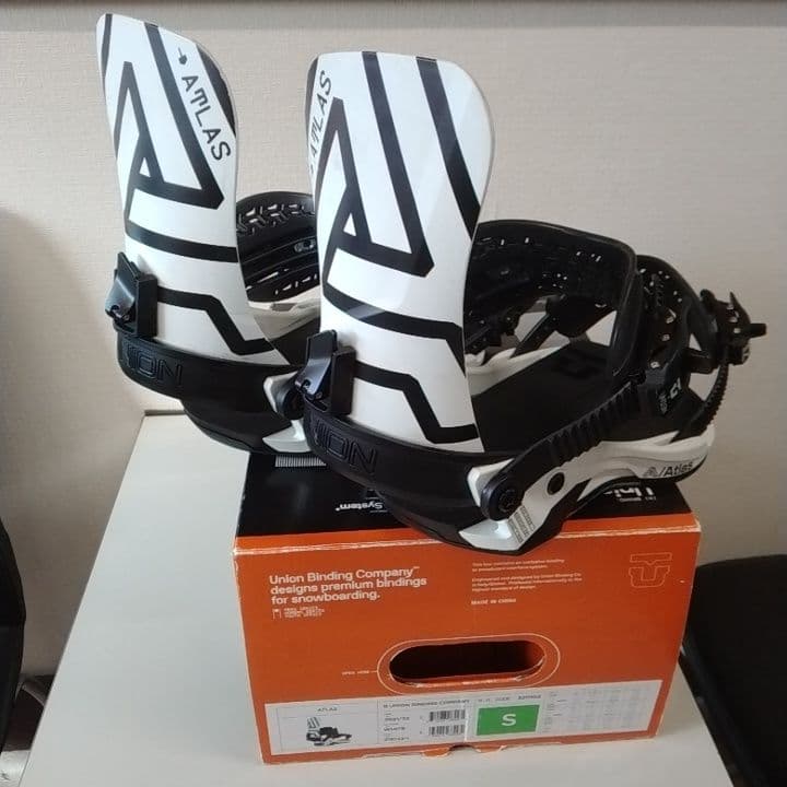 Union Atlas ビンディング Sサイズ ホワイト/ブラック