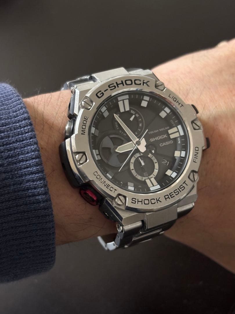 G-SHOCK 人気が高いGST B-100