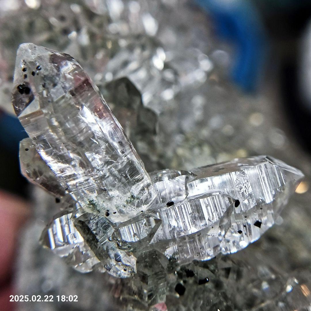 ちー ヒマラヤマニハール産水晶クラスター① ③