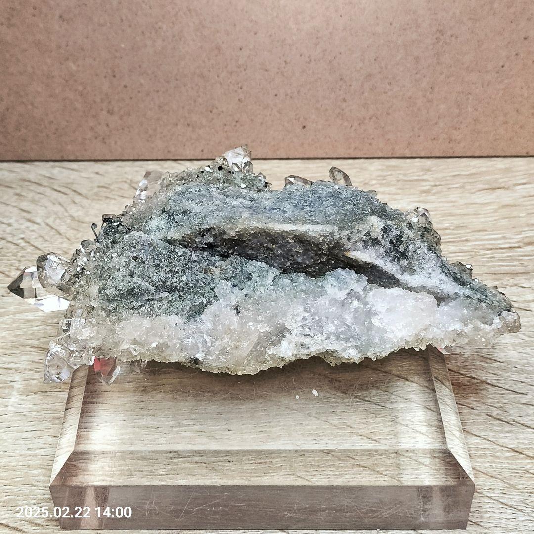 ちー ヒマラヤマニハール産水晶クラスター① ③