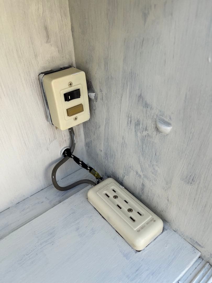 白 食器棚 昭和レトロ 当時物 ホワイト インテリア 水屋 古民家 ビンテージ