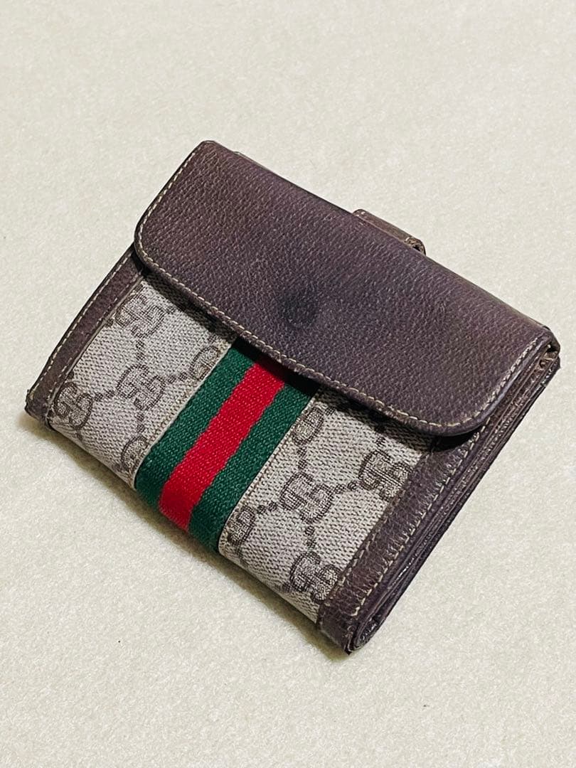 Gucci グッチ　GGキャンバス 二つ折り財布