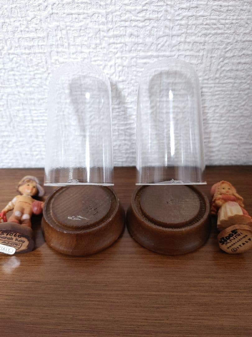 ANRI 木彫り人形 サラ・ケイ ミニチュア 2体セット 台座&ドーム付き