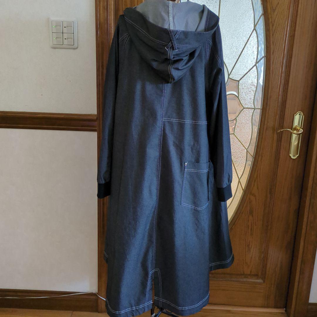 エターナリーブレイズ　ストレッチデニムのフード付きコート
