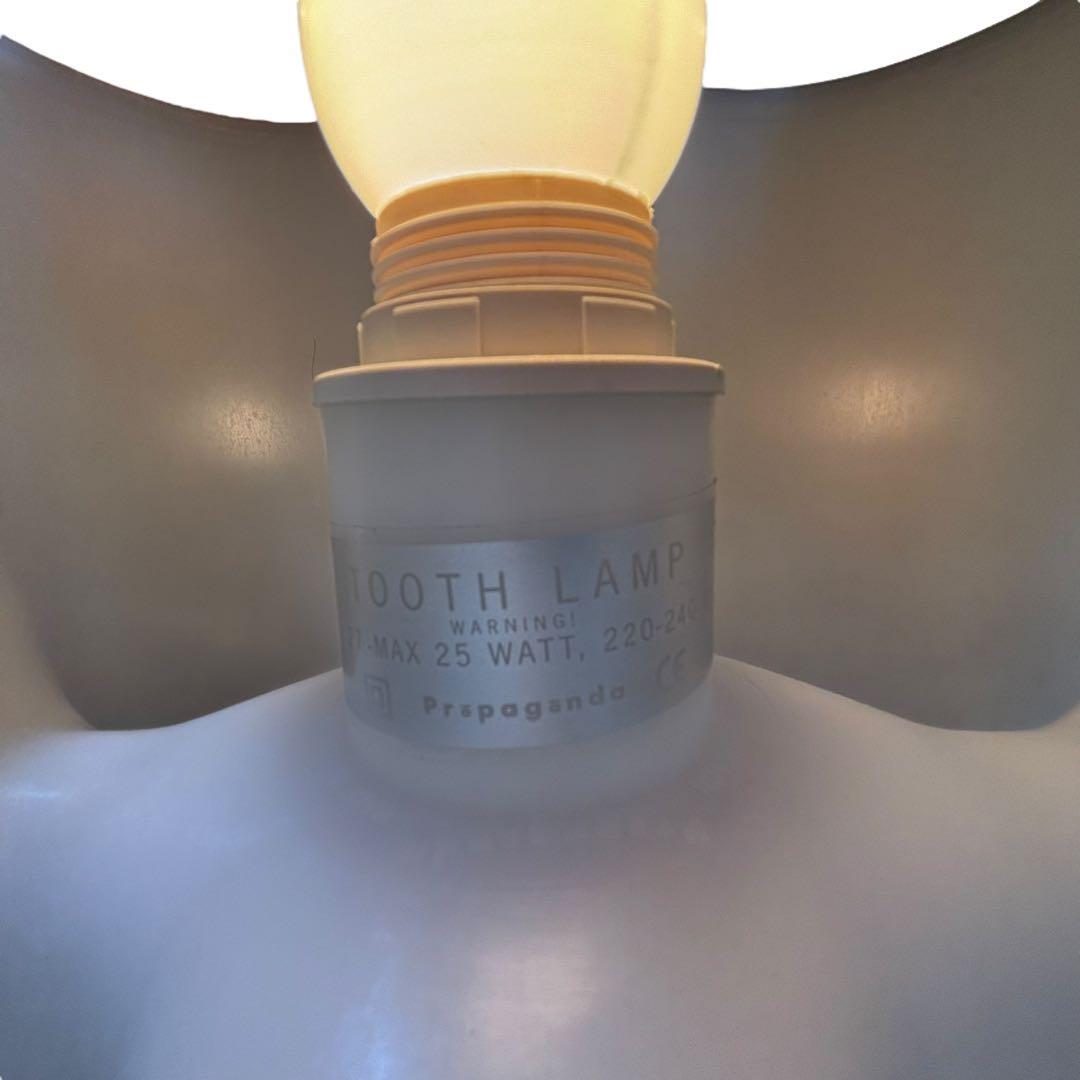 TOOTH LAMP トゥースランプ　フロアランプ　スツール　座れるランプ