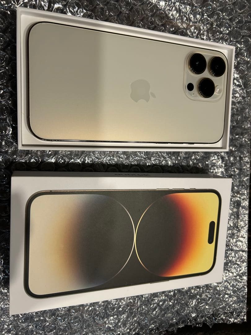 Apple iPhone 14 Promax ゴールド 本体