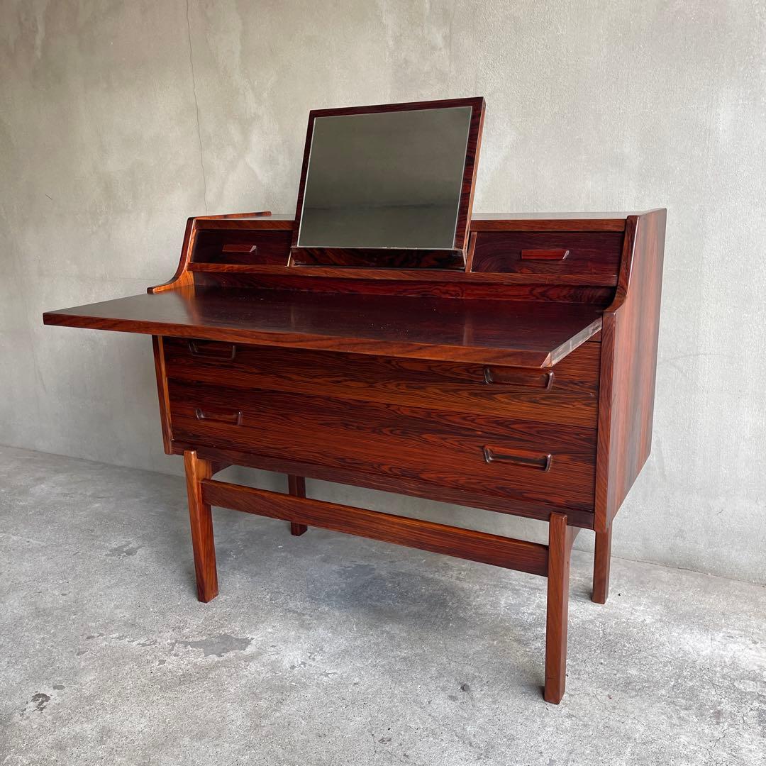 北欧デンマーク・Vinde Mobelfabrik ライティングビューロー