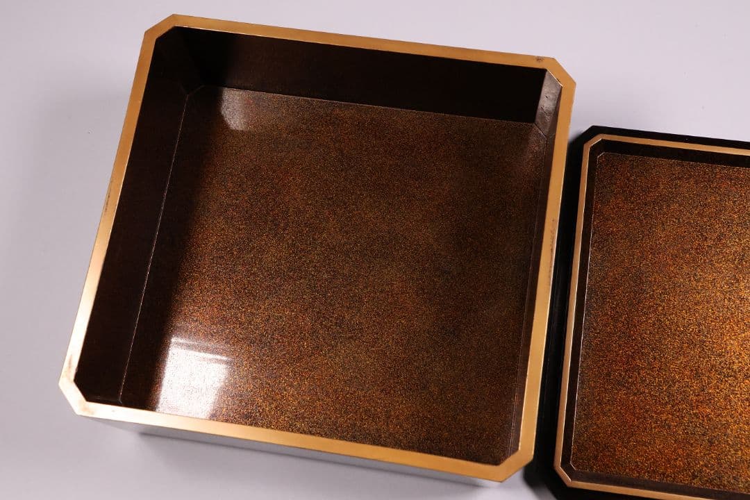 MA523 時代木製漆器 花ちらし金蒔絵 梨地 饅羹重 饅頭箱 菓子重 菓子器