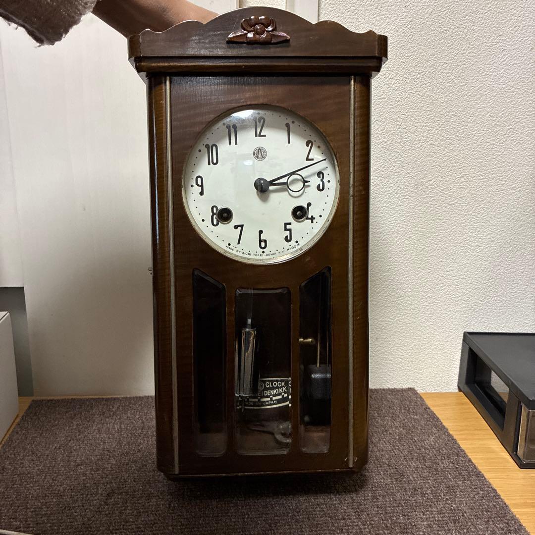 Aichi Tokei Denki ゼンマイ式掛時計 木製巻き鍵付き