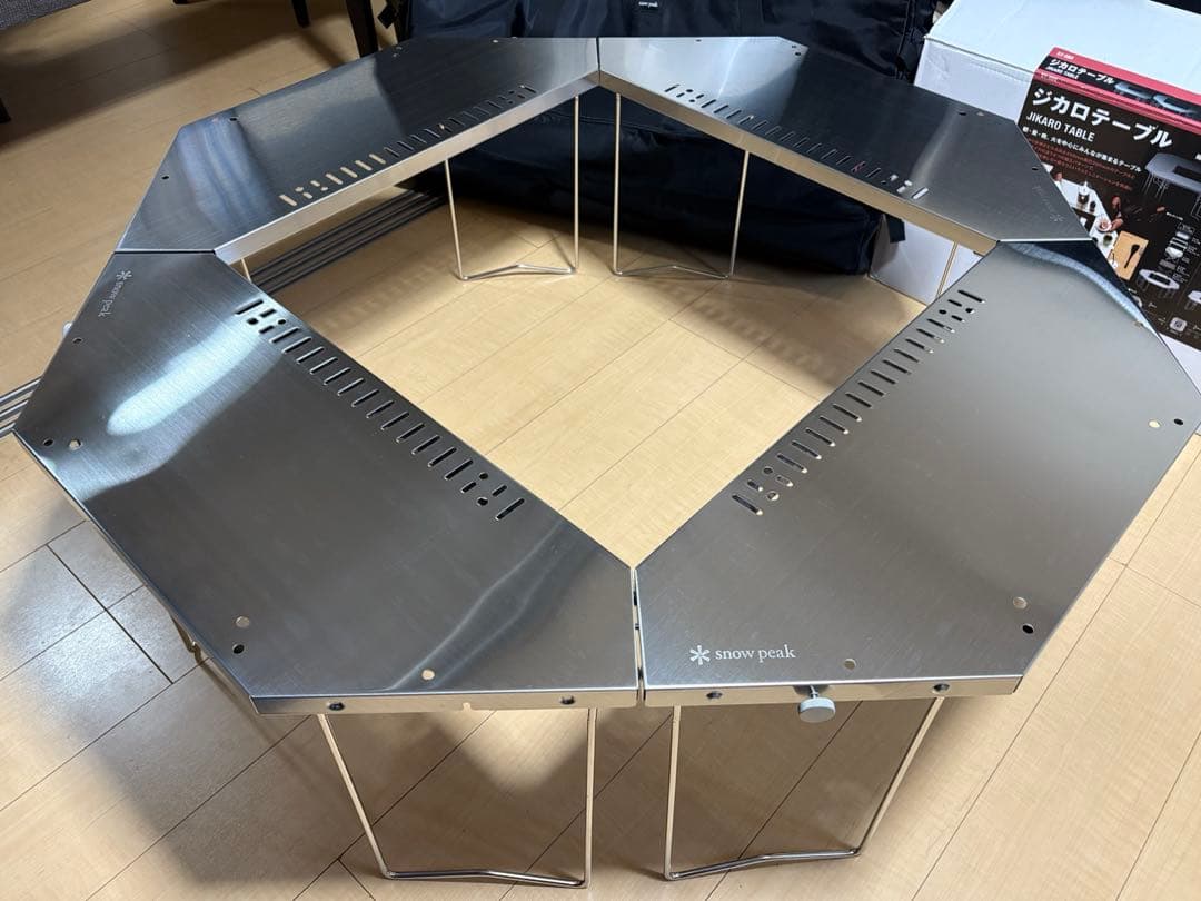 ジカロテーブル(ST-050)とギアトートM(BG-016)