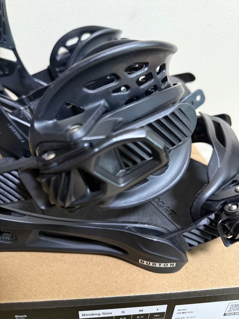 Burton GENESIS Reflex M 23-24 ブラック