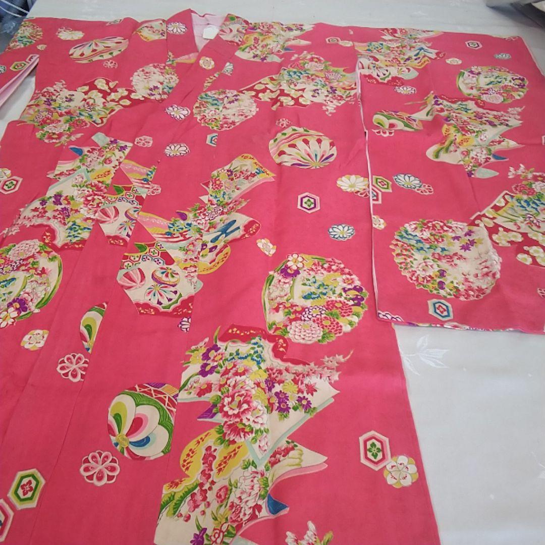 ★お客様決定★アンティークの女の子の着物▪赤ピンク地手鞠、読本、宝珠など幸多かれ