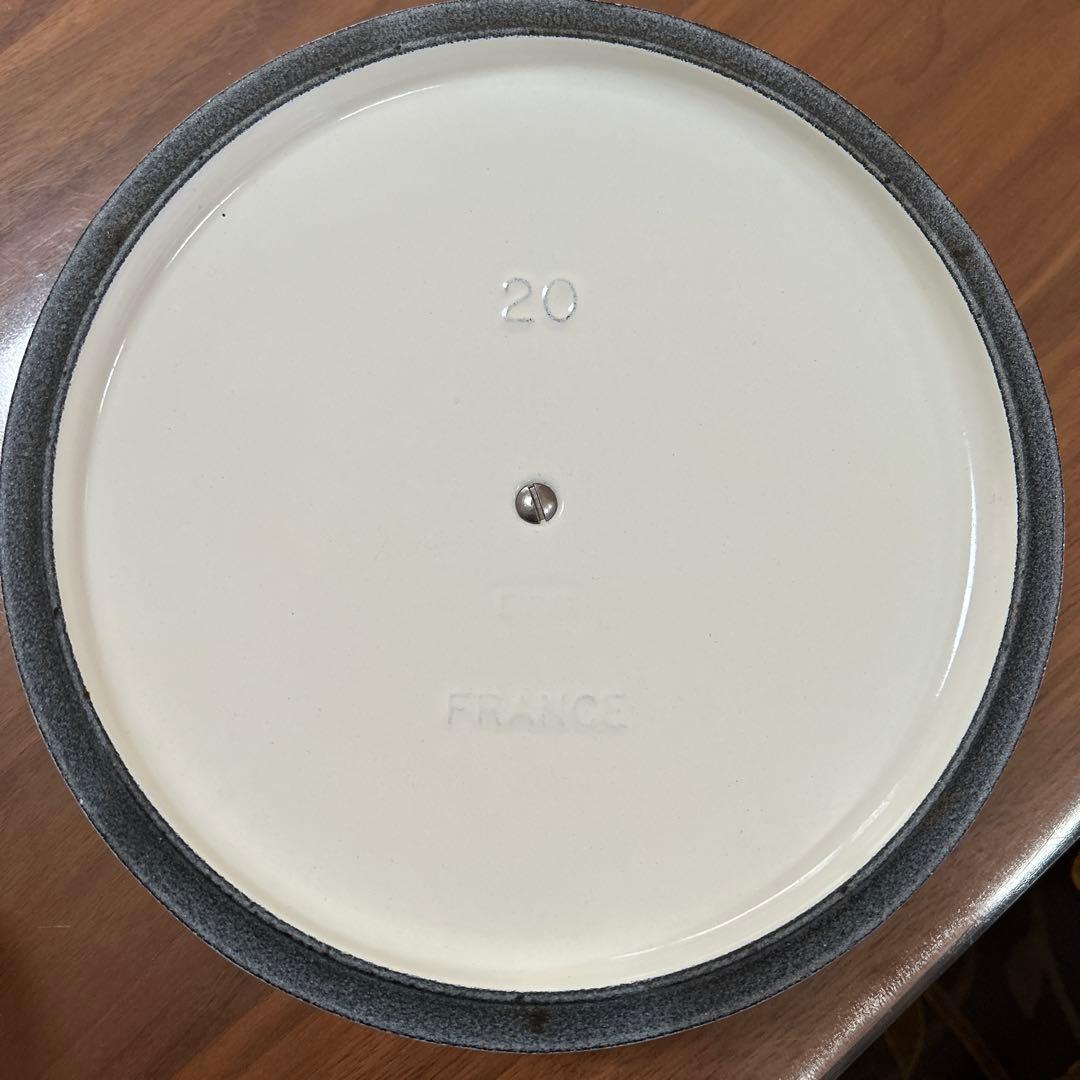 ル・クルーゼ　20 ホワイト