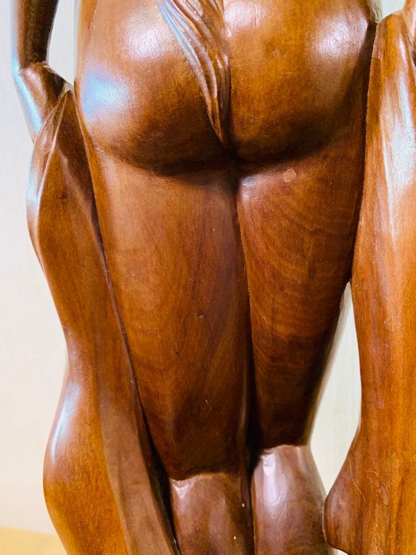 希少品　木彫り　木製 女性像 裸婦像 置物 オブジェ　バリ 工芸品　裸体　彫刻