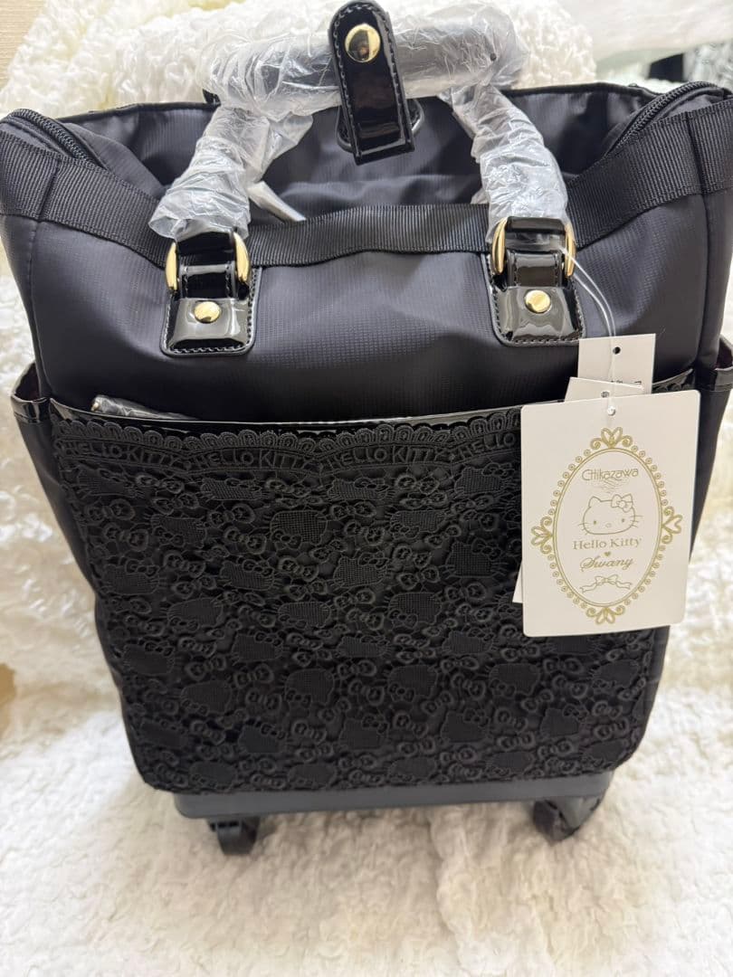 SWANY・ハローキティ×近沢レース店×スワニー　キャリーバッグ　12L