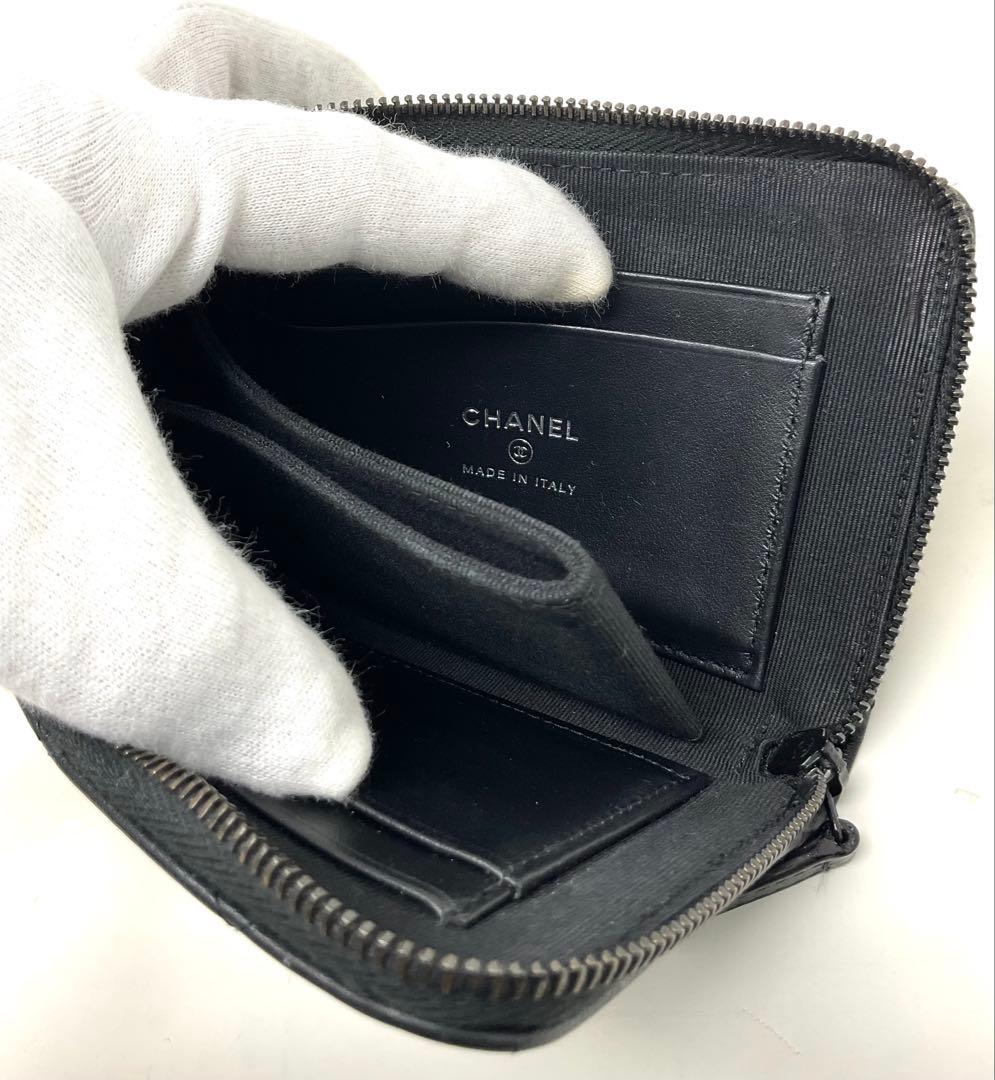 CHANEL ソーブラック　コンパクトウォレット　フラグメントケース
