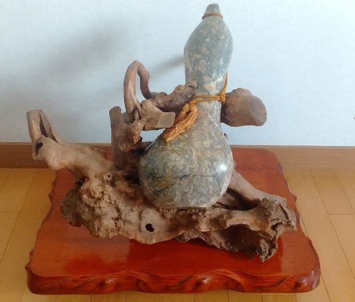 【1点物】希少 縁起物 瓢箪 ひょうたん 流木 天然流木