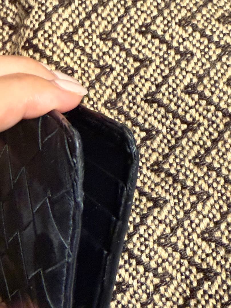 BOTTEGA VENETAボッテガヴェネタ　マネークリップ　二つ折り財布