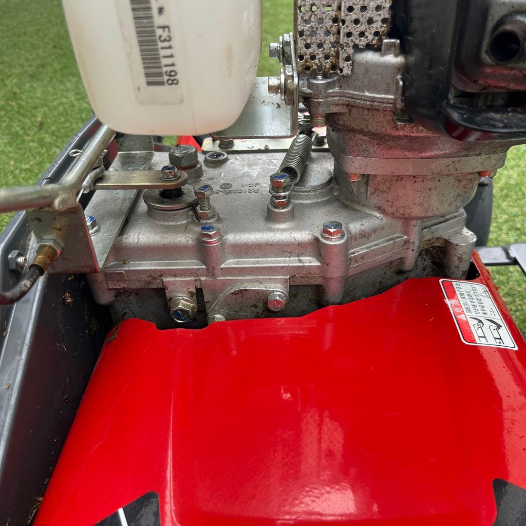 じゃば　MARUYAMA KJ-30 4WD 芝刈り機