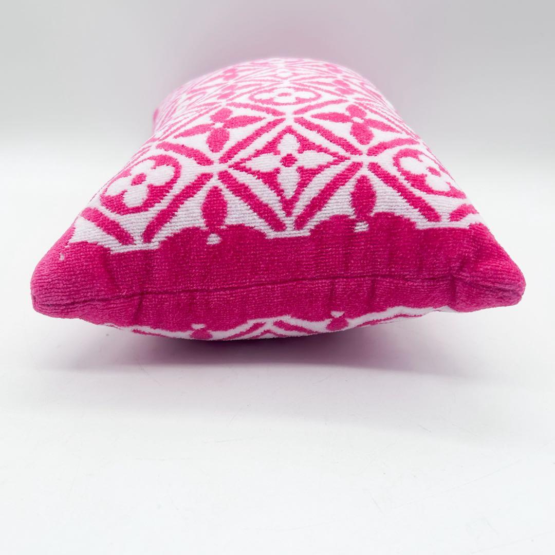 LOUIS VUITTON プティクッション モノグラム ピンク ブルー