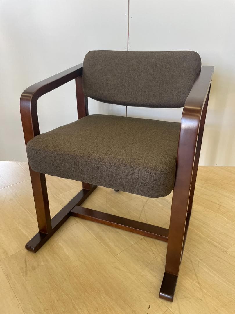 高座椅子　肘置き付き　立ち上がり楽々　高さ調整付き　ブラウン　正座イス　正座椅子