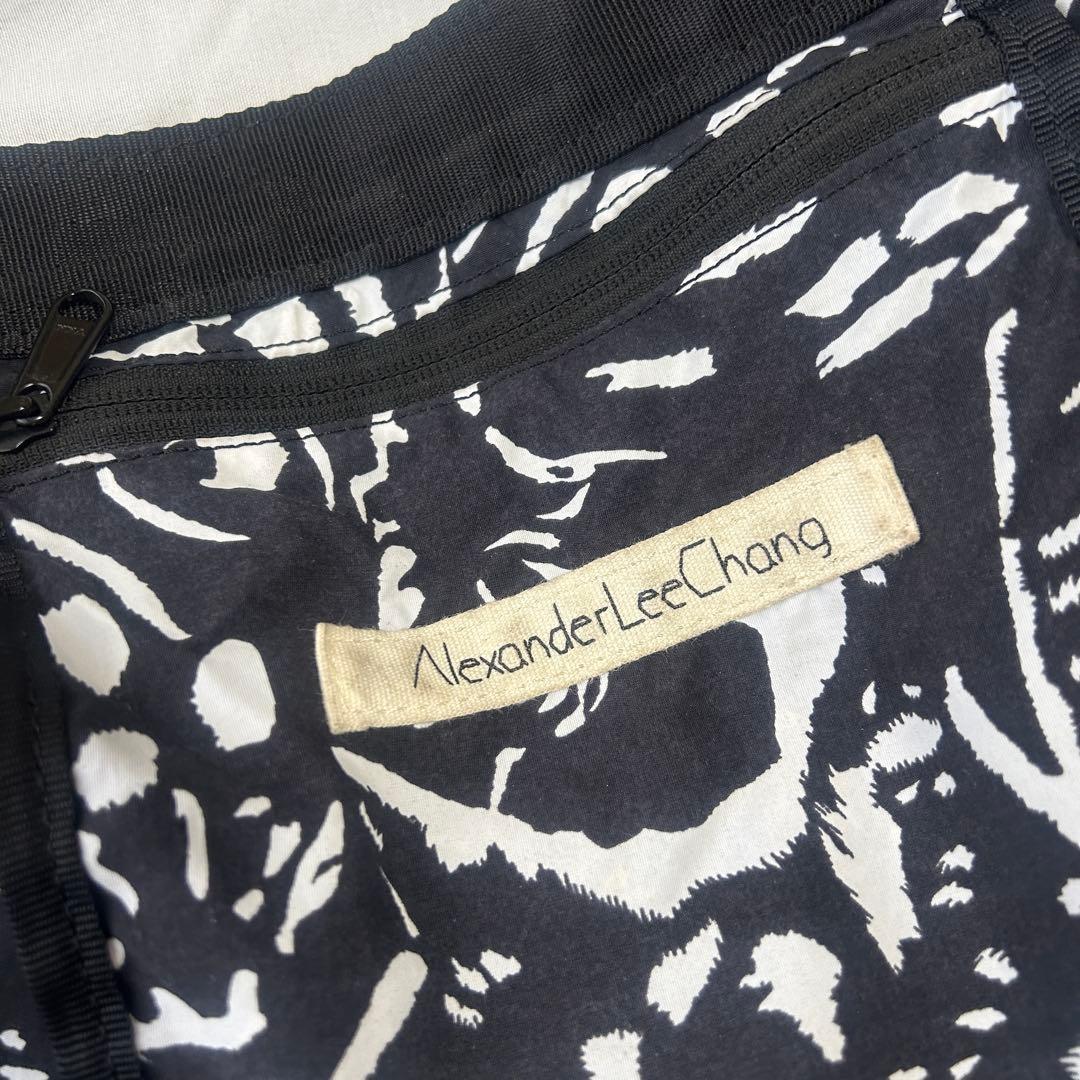 アレキサンダーリーチャン×クローム 大きめショルダーバック ブラック 黒 26L