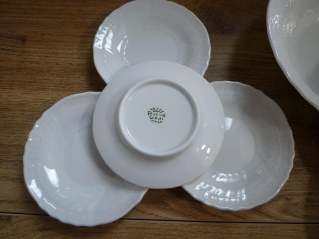 リチャードジノリ ベッキオホワイト フルーツソーサー＆ 豆皿