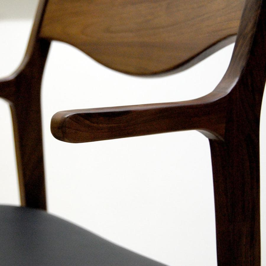 DZ DC MNC　8脚　肘付ダイニングチェア　アームチェア　ブラウン＊ブラック