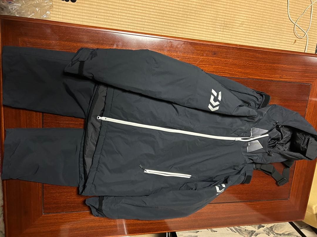 ダイワレインマックスハイパー ハイロフトウィンタースーツL DW-3422上下