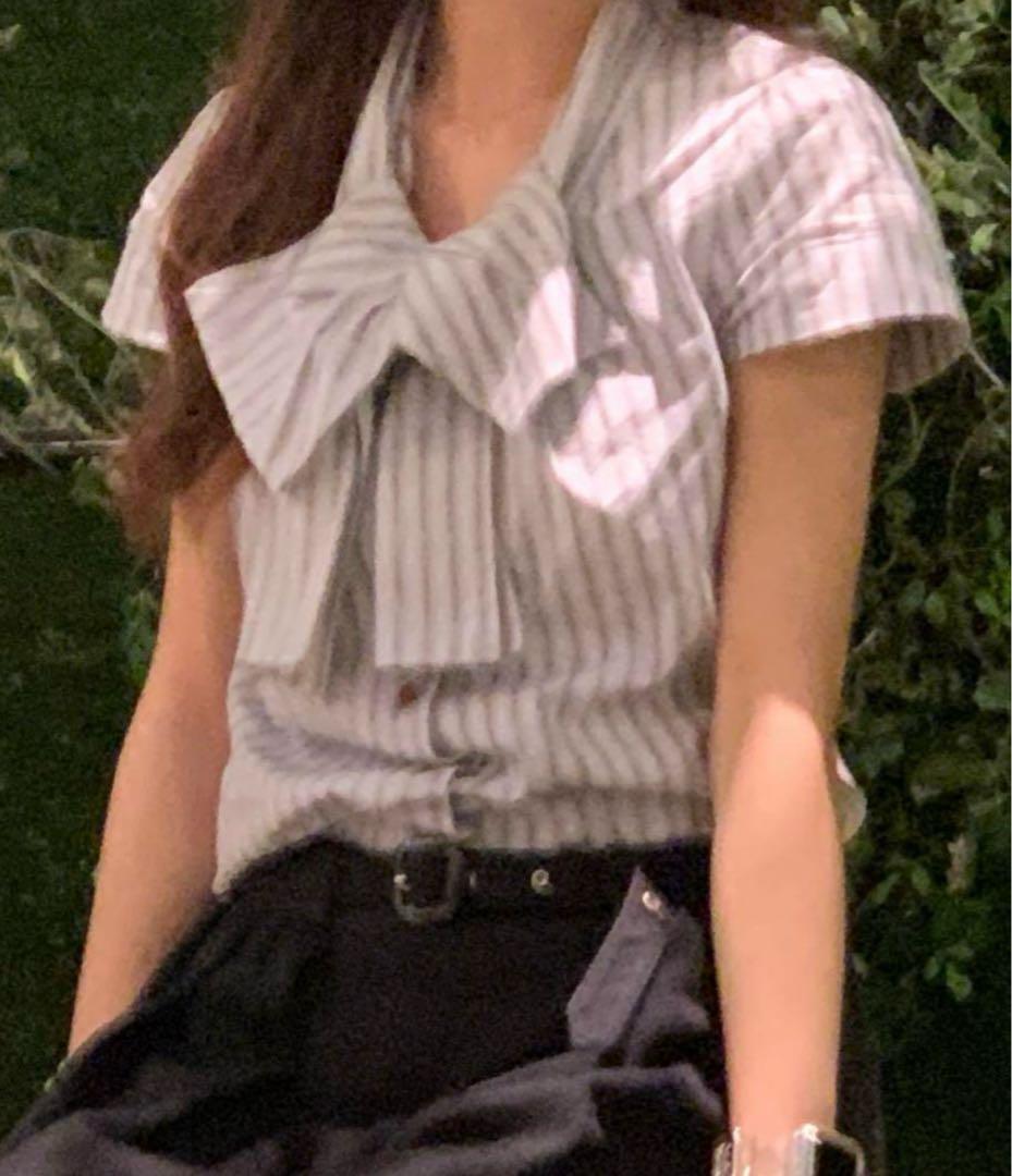 ヴィヴィアンウエストウッド　リボンシャツ