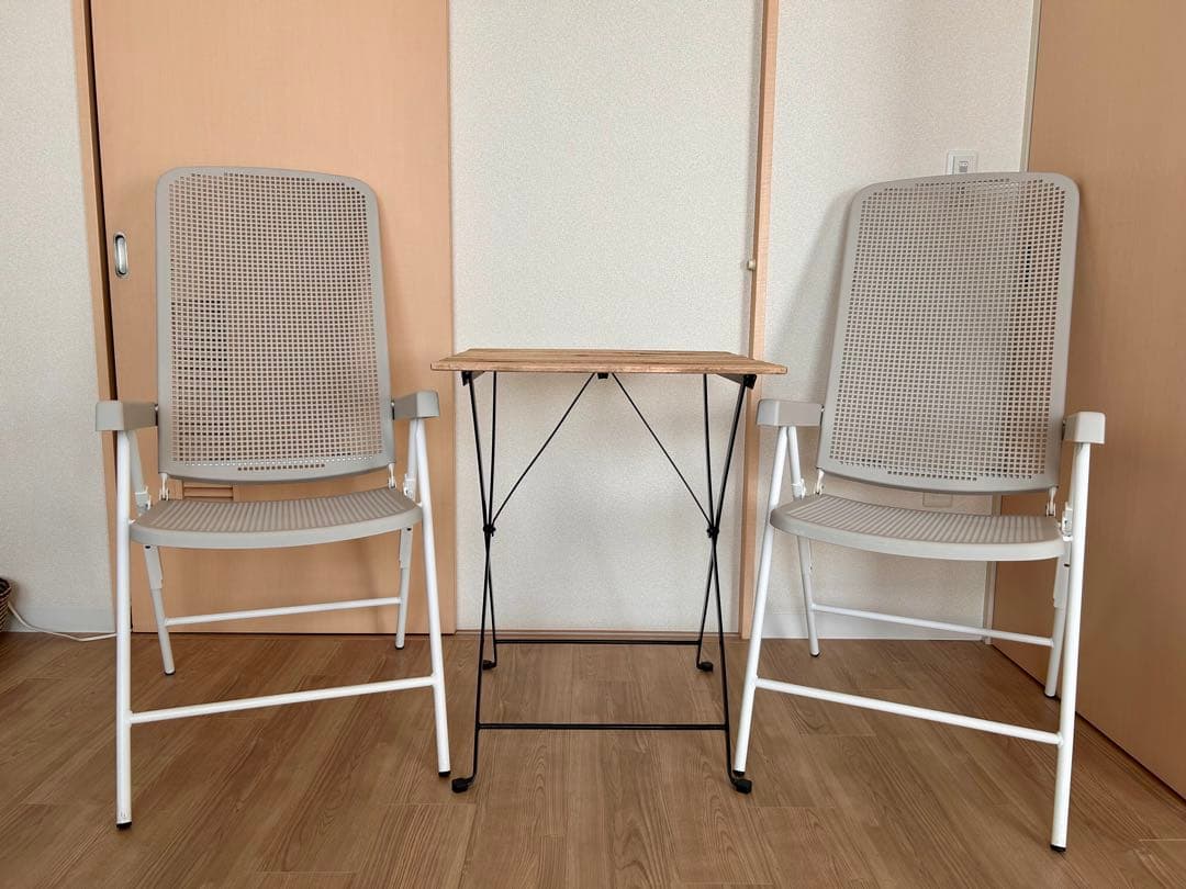 IKEA TORPARÖ リクライニングチェア２脚 ＋TARNO テーブルセット