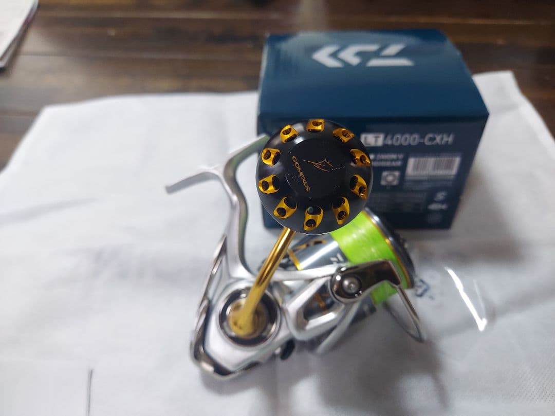 DAIWA 21フリームスLT4000-CXH スピニングリール