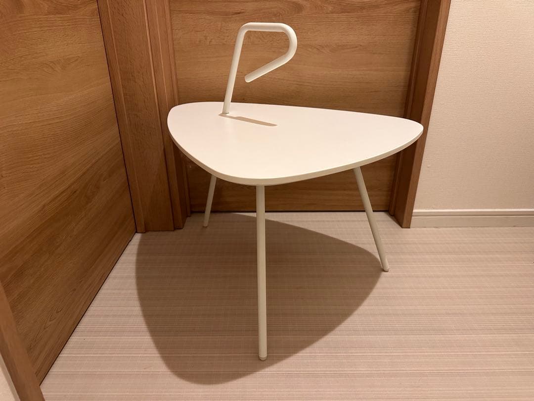 カチャ サイドテーブル ミッドセンチュリー インテリア 北欧 ホワイト 傘