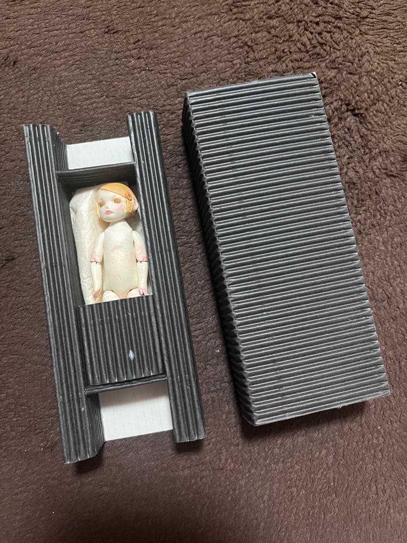 近未来　クリエイター　フィギュア　置物 球体関節人形