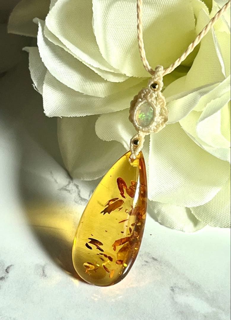 琥珀&宝石質オパール ペンダント