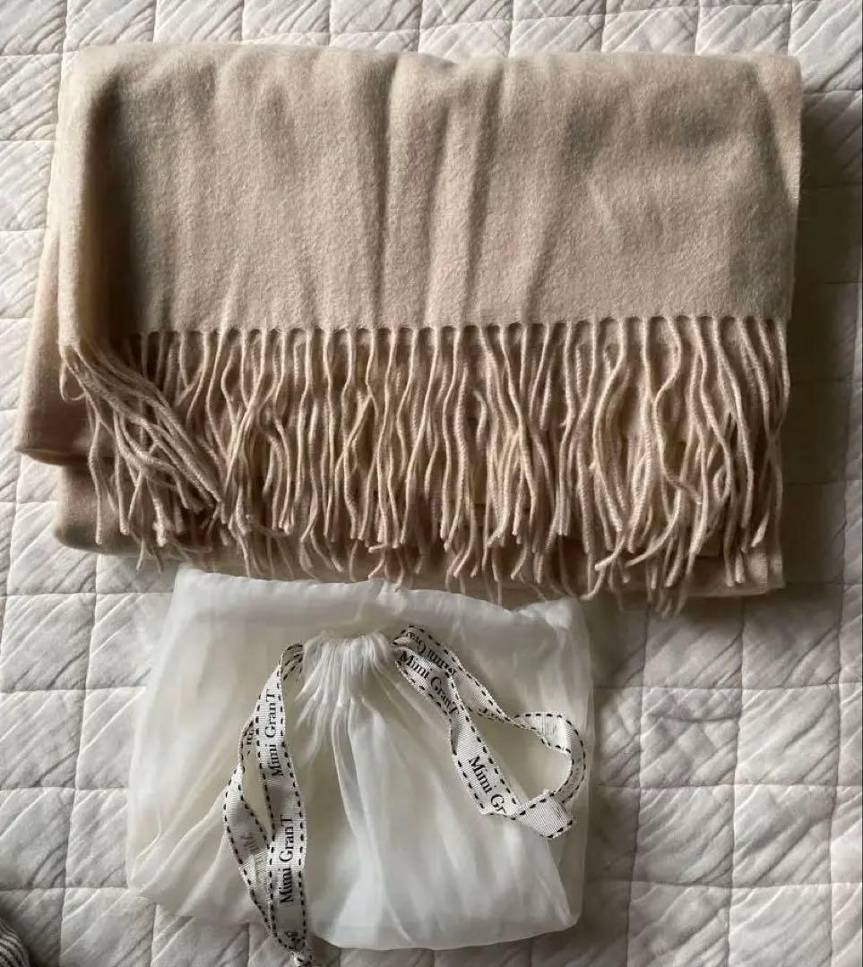 カシミアショール　ベージュ　70×200 未使用品