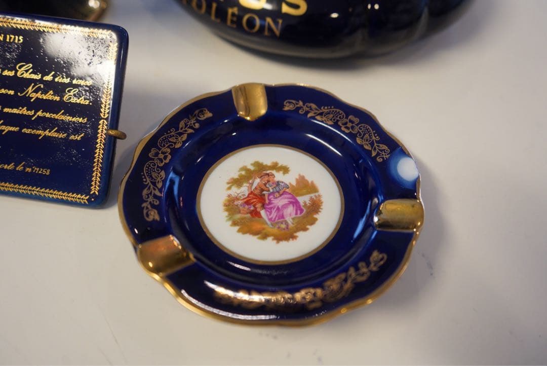 空き瓶　マーテルナポレオンエクストラ バカラ