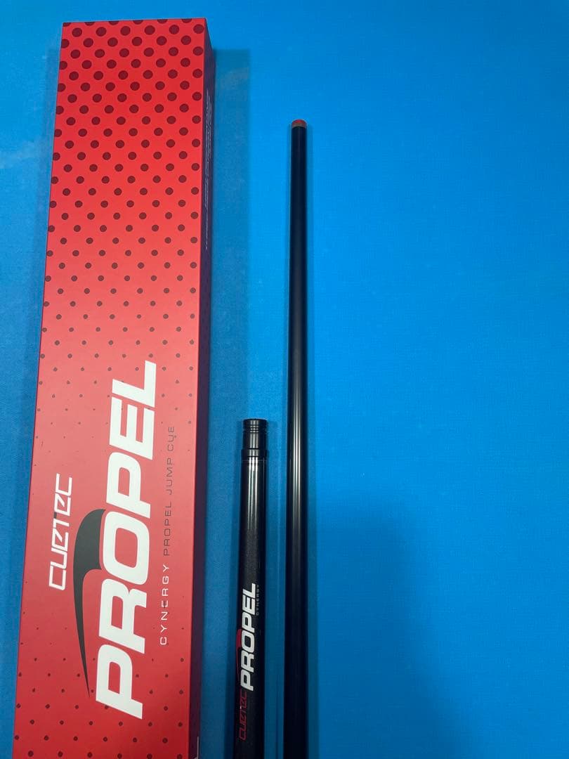 初雪　　美品　CUETEC PROPEL ジャンプキュー専用ケース付き