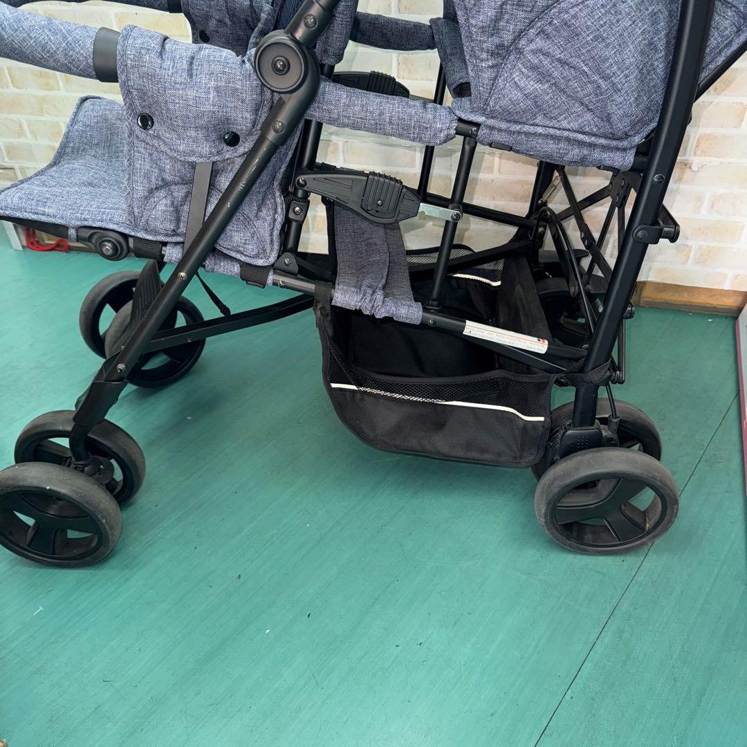 キンダーワゴン 2人乗りベビーカー DUOシティHOP 折りたたみ式