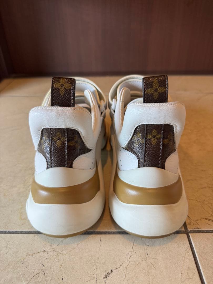 ルイヴィトン スニーカー