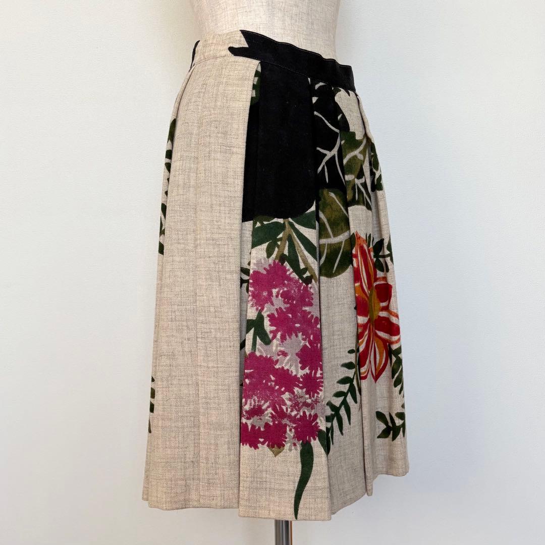 DRIES VAN NOTENドリスヴァンノッテン フラワーフレアスカート