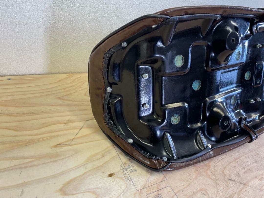 ぱ*ま様 CB250N 三段シート 15cm オオカワシート