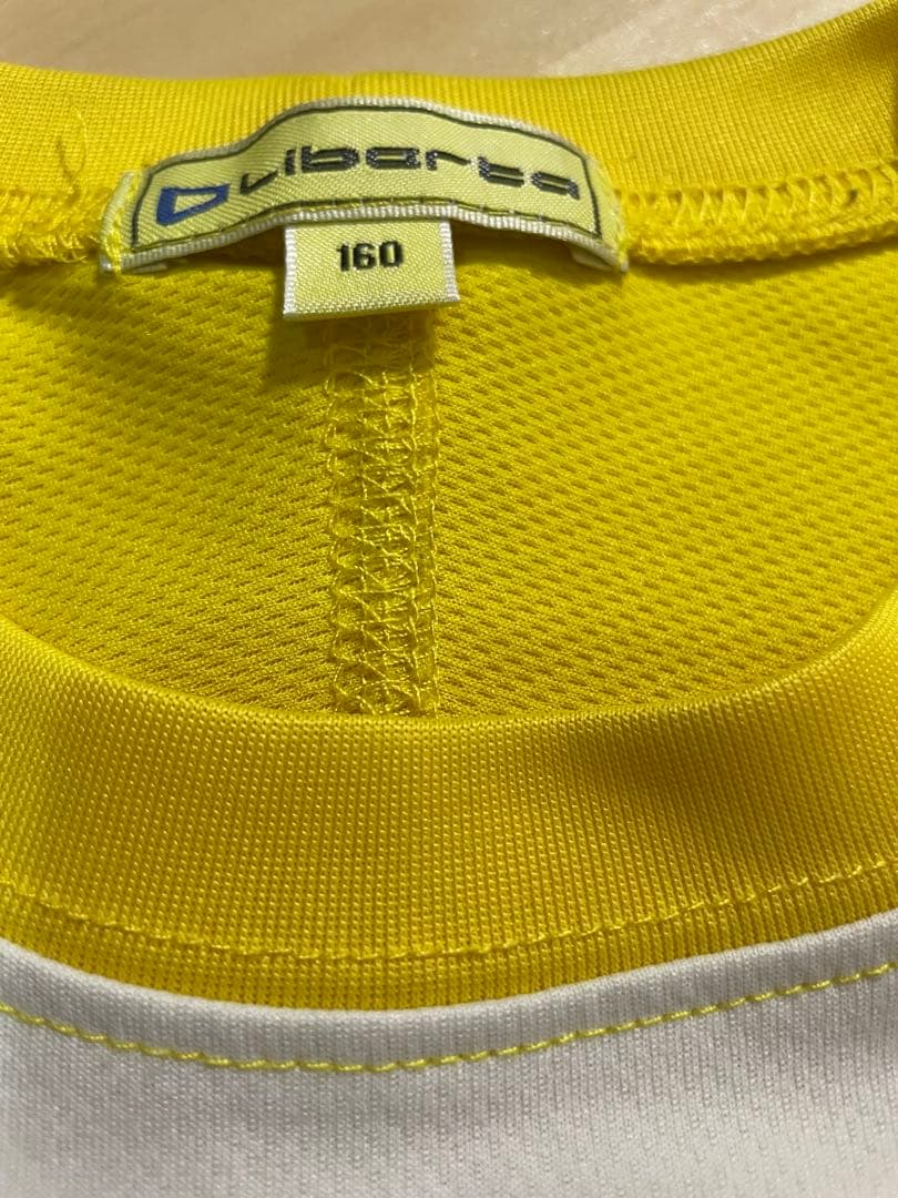 【未使用あり】リベルタサッカースクールユニフォーム4点セット160＆Sサイズ