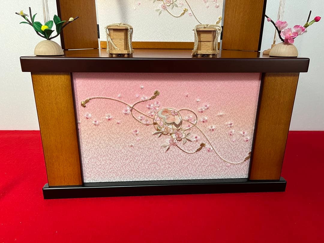 収納式親王飾り　刺繍梅桜　セット