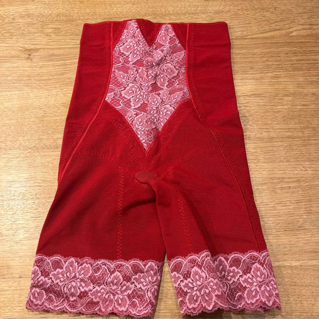 ほぼ新品！グラントイーワンズ ハイウエストガードル LOVE 64