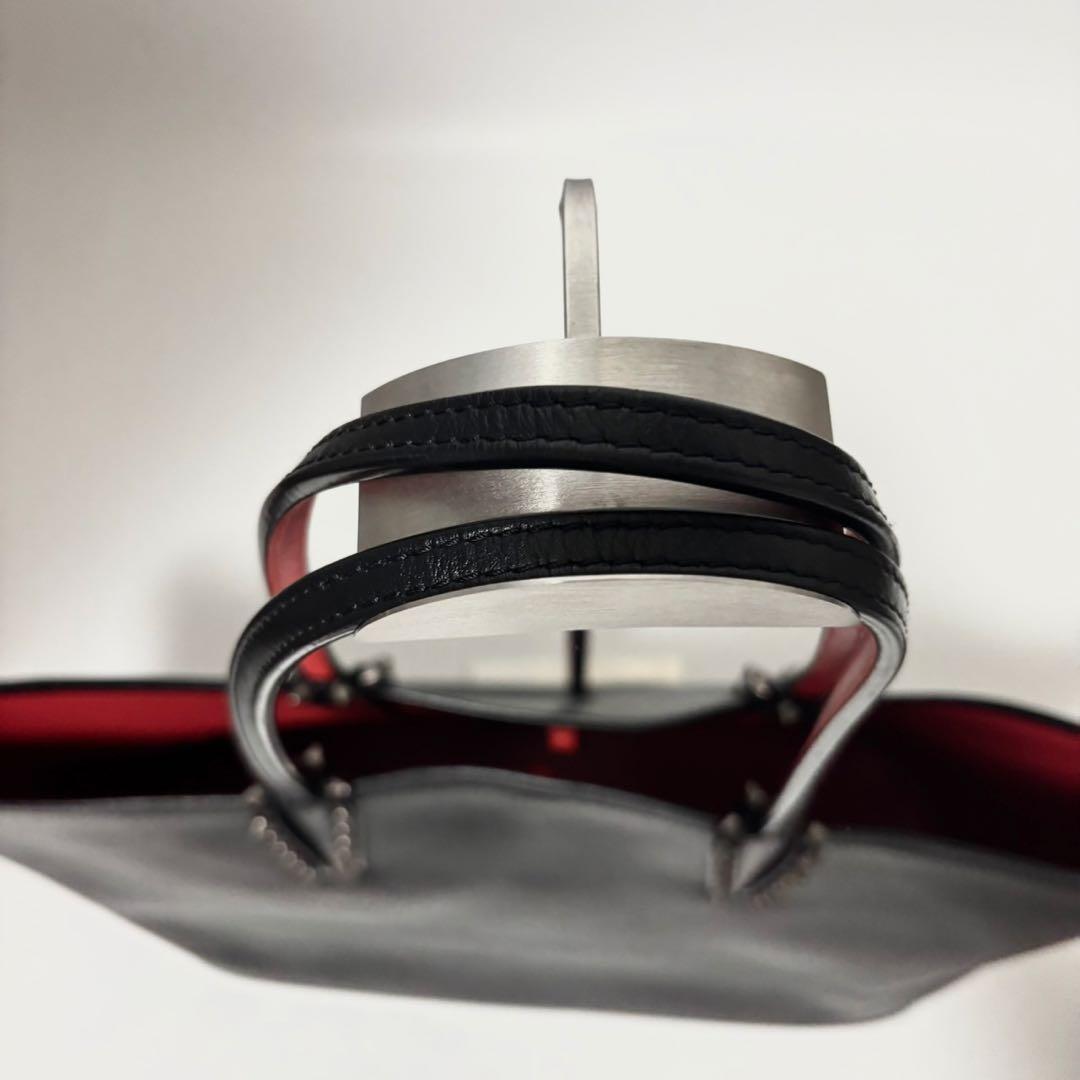 クリスチャンルブタン レザー トートバッグ スタッズ カバタ ブラック