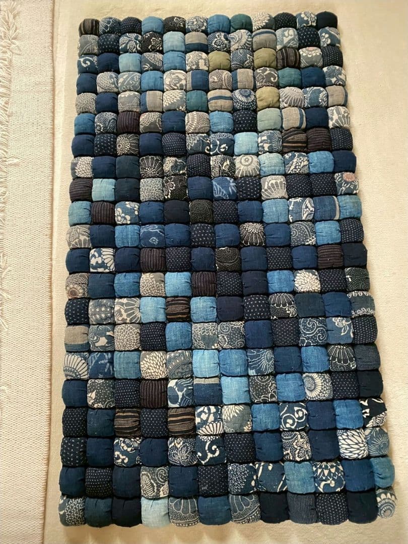 藍染め　古布　木綿　高級手芸品　120 × 67cm　なが座布団　上質　美品