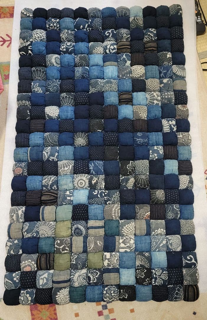 藍染め　古布　木綿　高級手芸品　120 × 67cm　なが座布団　上質　美品