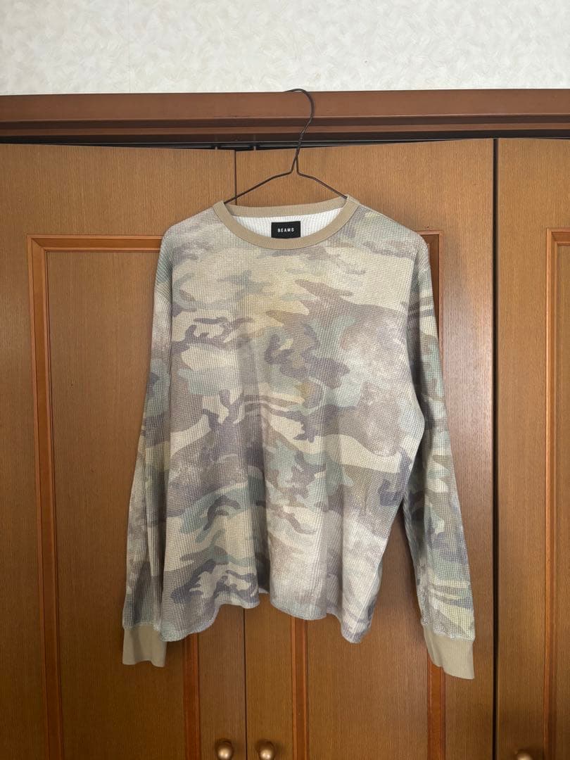BEAMS カモ柄 サーマル 迷彩