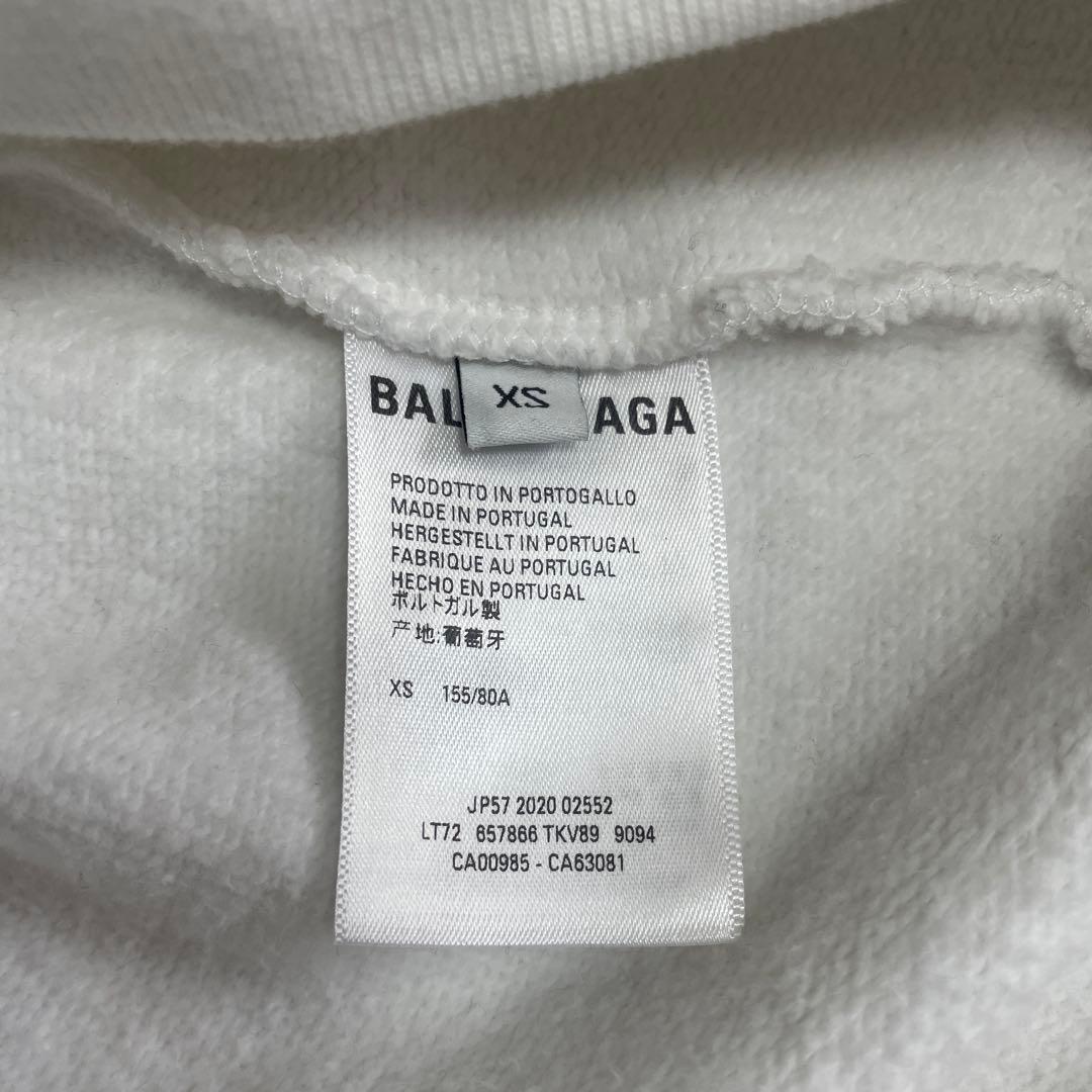 バレンシアガパーカー